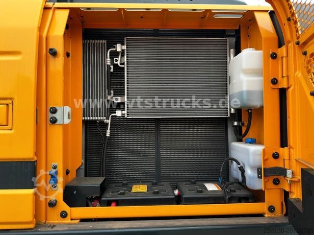 Kettenbagger HYUNDAI HX 220AL Kamera Radio Klima