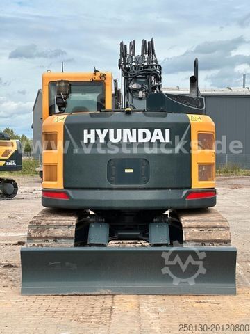 Kettenbagger HYUNDAI HX 145A Verstellausleger Kamera Radio Klima