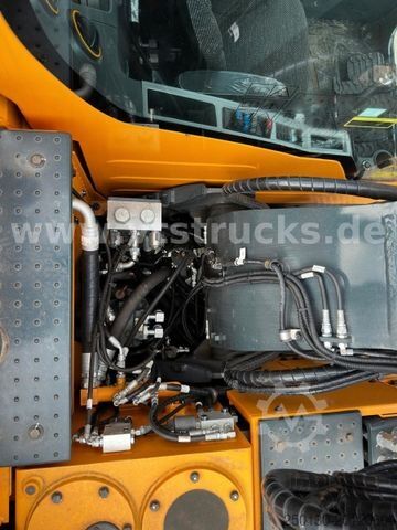 Chain excavator HYUNDAI HX 145A Verstellausleger Kamera Radio Klima