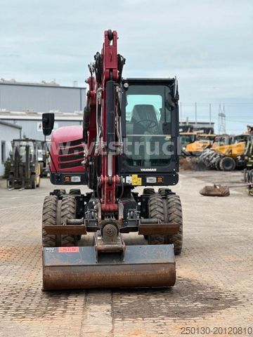 Mobile excavator YANMAR B75W 4x4 Radbagger erst 1.372 Std Roto Tilt