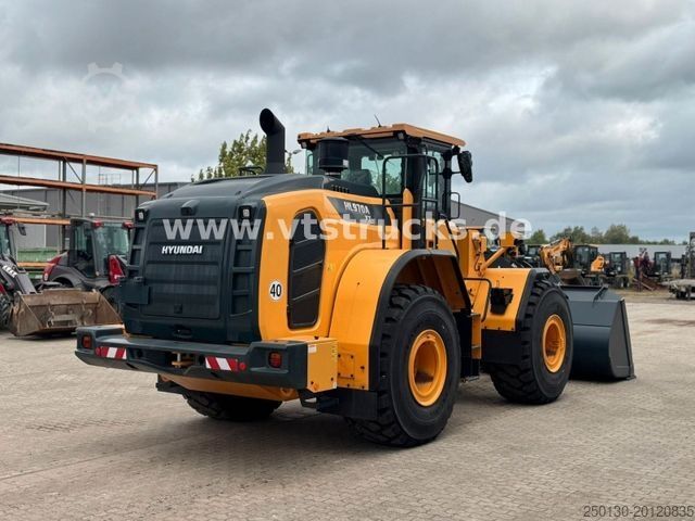 Wheel loader HYUNDAI HL 970A XT 4x4 Schaufel  NEUFAHRZEUG