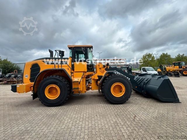 Radlader HYUNDAI HL 970A XT 4x4 Schaufel NEUFAHRZEUG