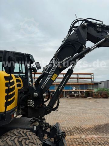 Mobile excavator YANMAR B110W 4x4 Radbagger Verstellausleger