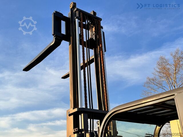 Forklift Toyota 42-4FD40 / DIESEL / 4500KG / DUPLEX / FO