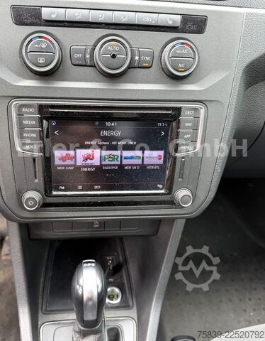 Kastenwagen VW Caddy, Automatik, AHK, Klimaautom., Navi