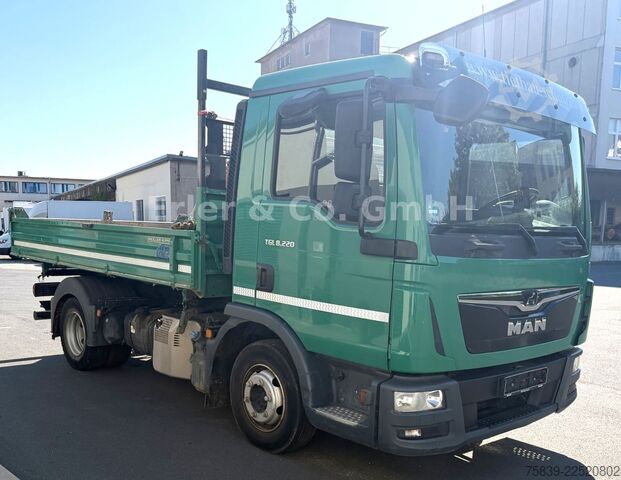 Dreiseitenkipper LKW MAN 8.220 TGL, Klima, 3 Sitze, 2x AHK, 1.Hand