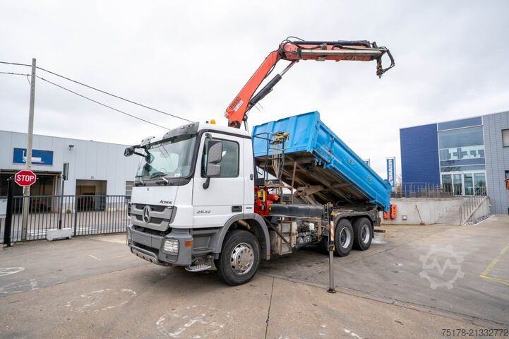 Tipper with crane Mercedes-Benz ACTROS 2632 K-MP3 + FASSI F170A.22