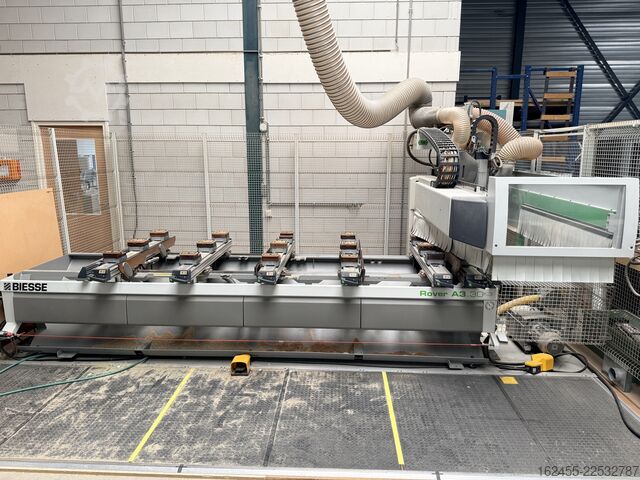 Bearbeitungszentrum BIESSE Rover A 3.30
