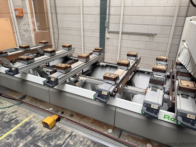 Bearbeitungszentrum BIESSE Rover A 3.30