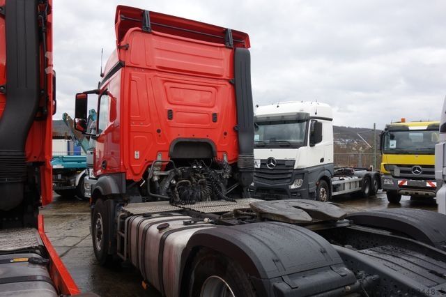 Standard tractor unit MERCEDES-BENZ 1845 HAD  4X4