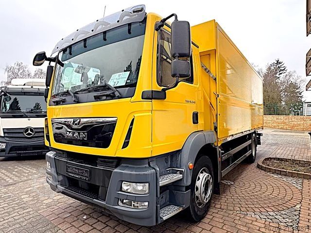 Box truck MAN 18.340 TGM*6 m Schwenkwand*2to LBW*2x AHK*Kamera