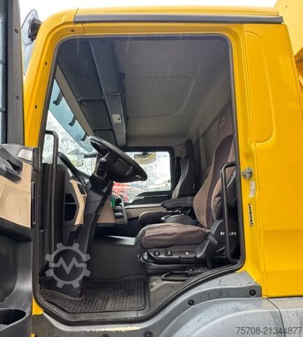 Box truck MAN 18.340 TGM*6 m Schwenkwand*2to LBW*2x AHK*Kamera