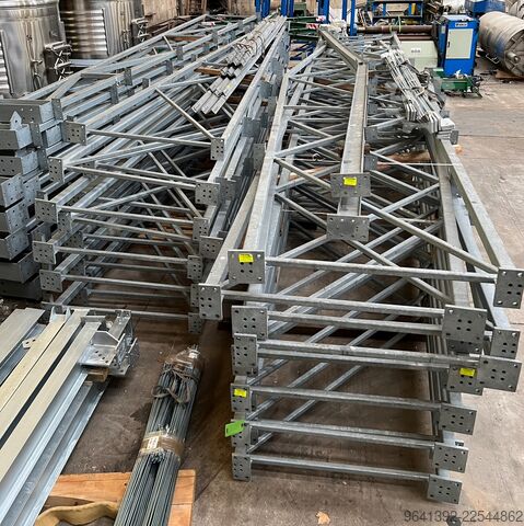 Hall construction Ruiz Construcciones Metálicas ESTRUCTURA METALICA NAVE GALVANIZADA