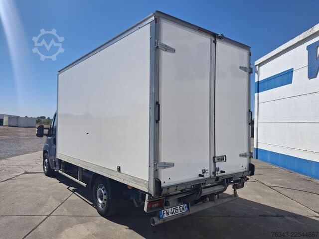 Kofferaufbau und Hebebühne FIAT DUCATO 35 MAXI2.3 MJT 130 - E6