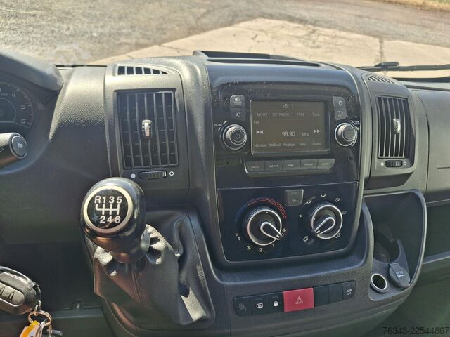 Kofferaufbau und Hebebühne FIAT DUCATO 35 MAXI2.3 MJT 130 - E6
