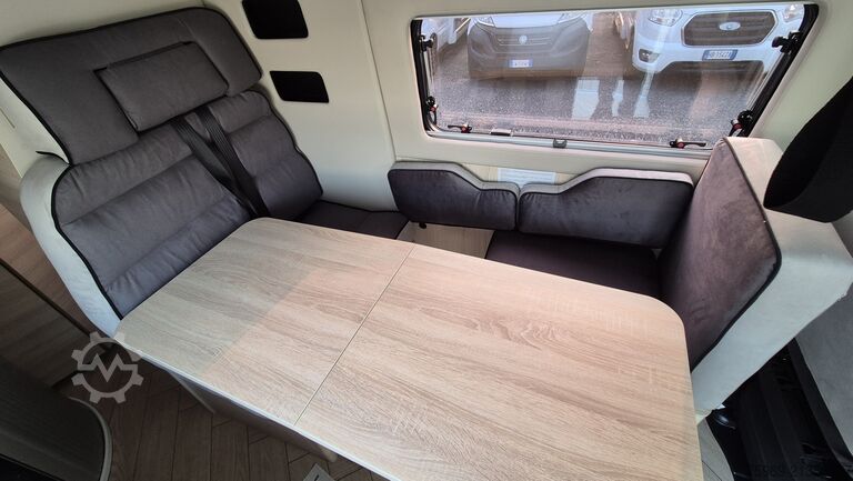 Campervan Chausson F&S Line