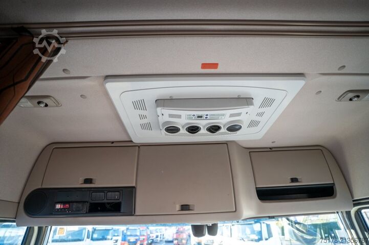 Standard tractor DAF XF 480 TF (50T.)