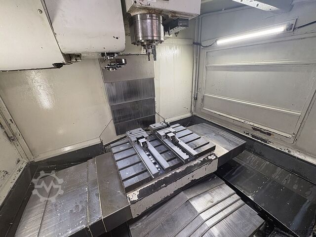 Vertikales Bearbeitungszentrum HURCO VMX24