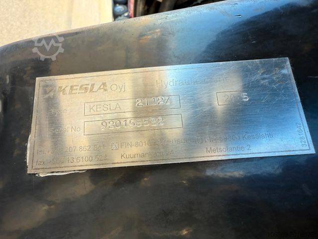 Truck mounted crane SCANIA R580 V8 8x4*4 Crane Kesla 21127 / Woodtransport