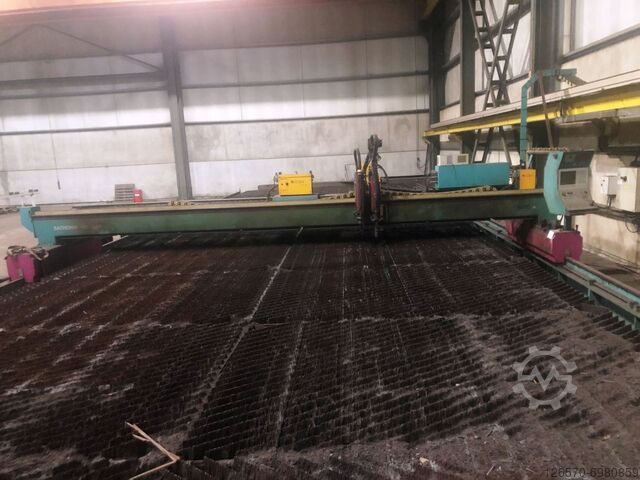 Plasma cutting table SATO 6x24m Kjellber Sato SATRONIK HD 8000 - Kjellberg FineFocus