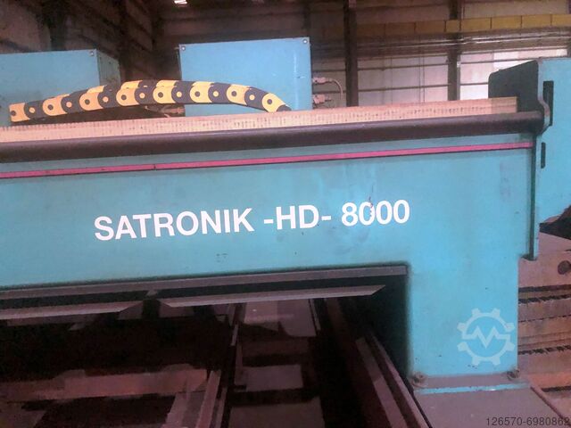 Sato Satronik HD8000 oxyfuel table 6x24m Sato SATRONIK HD 8000 - 6x24m