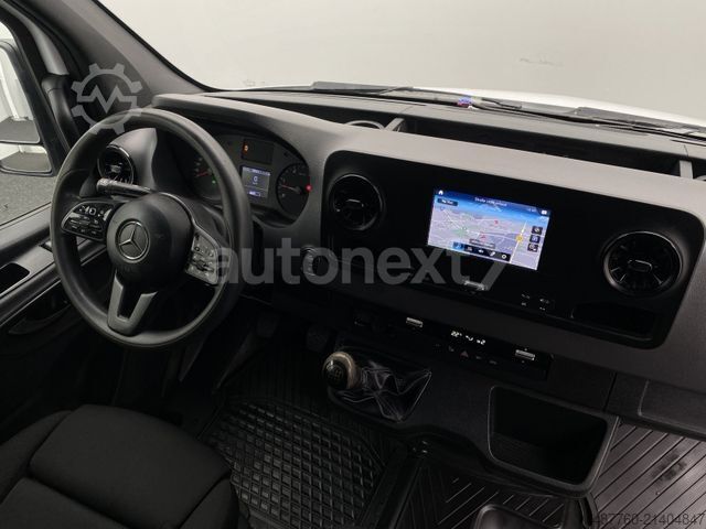 High top van MERCEDES-BENZ Sprinter 519 V6 *WERKSTATT* AHK 3,0t+KAMERA+NAVI