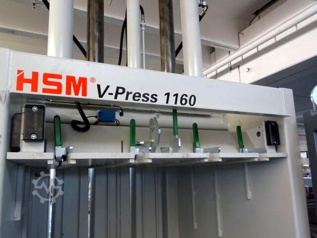 Bale press HSM V-Press 1160max