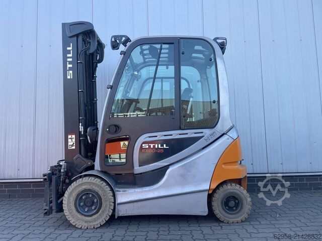 Electric 4-wheel forklift Still RX60-25