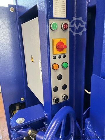Ballenpresse Strautmann PP1207