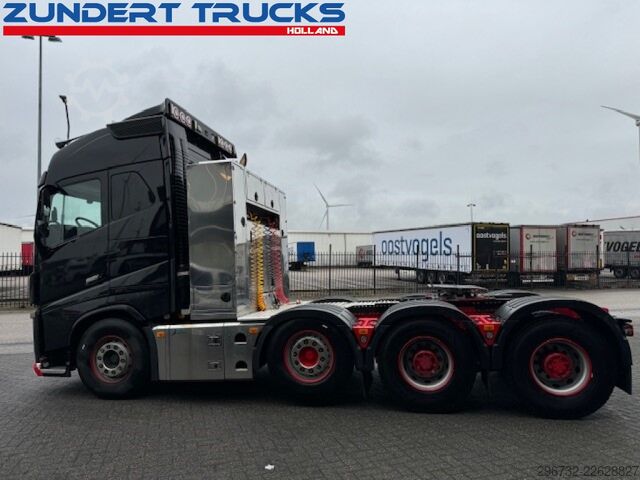 Heavy load Volvo FH16-750 GLOBETROTTER, 8x4