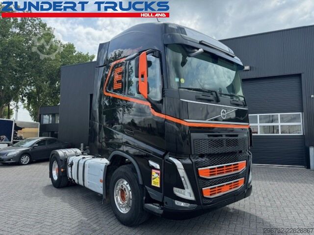 Standard-SZM Volvo FH500 GLOBETROTTER, 2 TANKS, ALCOA