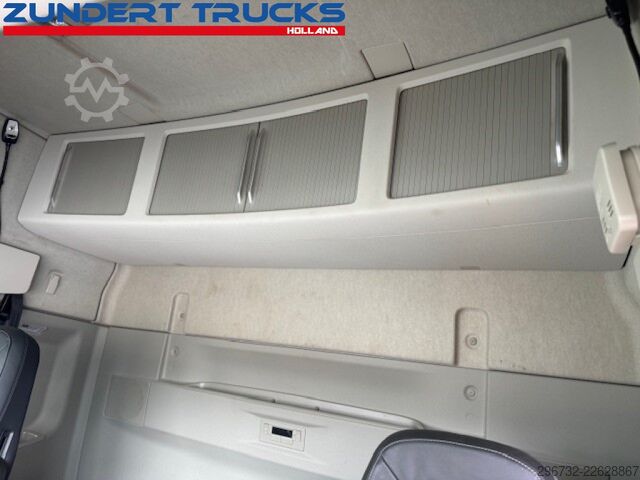 Standard-SZM Volvo FH500 GLOBETROTTER, 2 TANKS, ALCOA