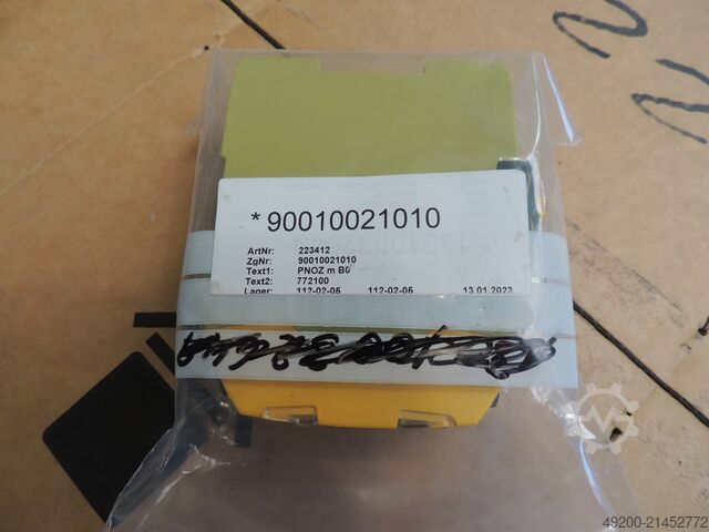 Safety control base unit Pilz PNOZ m B0