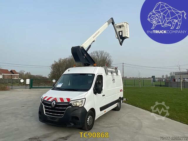 Lifting platform Renault Master 145.35 Nacelle