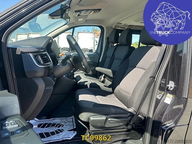 Passenger transportation Nissan Primastar 2.0 DCI - MINIBUS - 9 SEATS