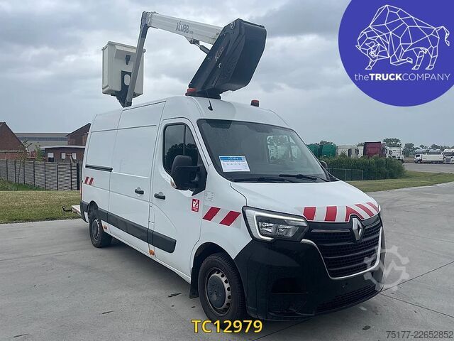 Lifting platform Renault Master 145.35 klubb