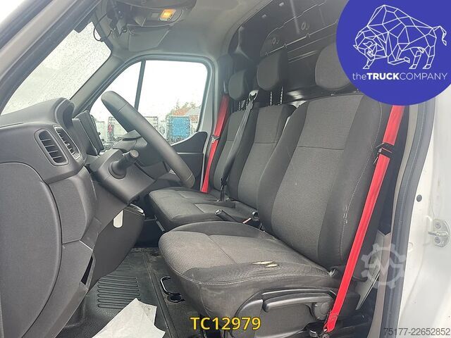 Lifting platform Renault Master 145.35 klubb