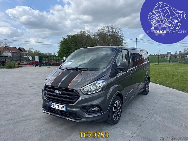 Passenger transportation Ford Transit Custom L2H1 5 - Places