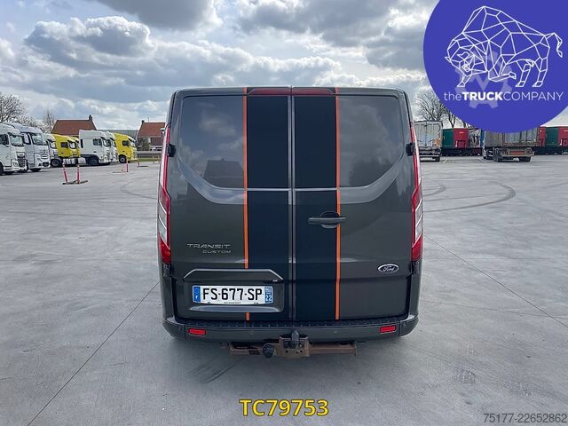 Passenger transportation Ford Transit Custom L2H1 5 - Places