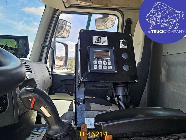 Refuse collection vehicle Renault Premium 380