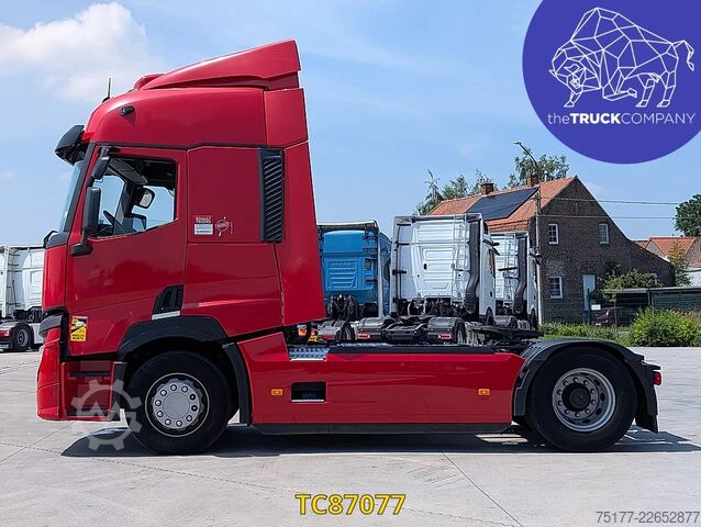 Standard-SZM Renault T 520