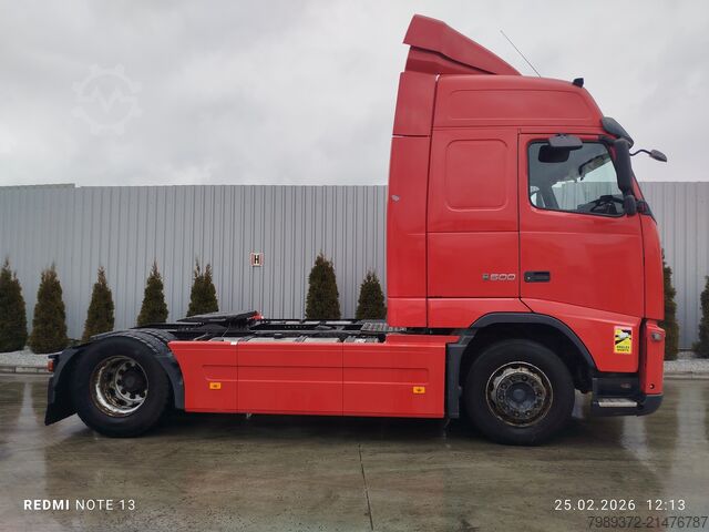 Standard tractor unit Volvo FH 500