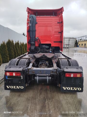 Standard tractor unit Volvo FH 500