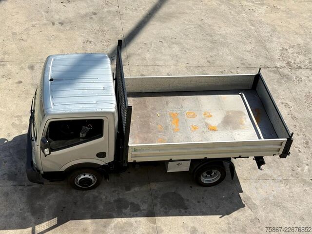 Tipper truck Nissan CABSTAR 35.15 NT 400
