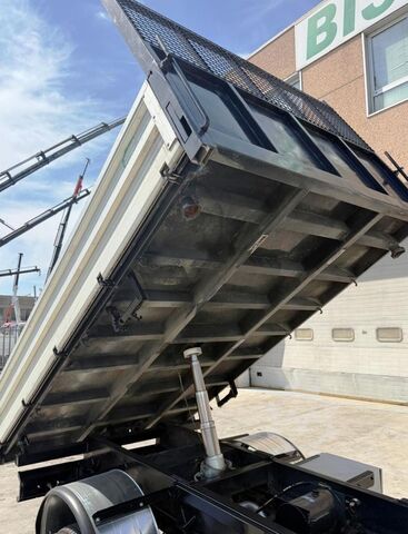 Tipper truck Nissan CABSTAR 35.15 NT 400