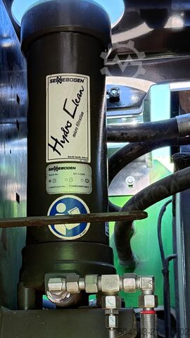 Material handler Sennebogen 821E