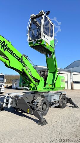 Material handler Sennebogen 821E