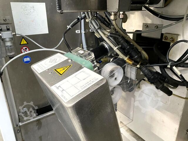 Wire EDM machine GF AgieCharmilles Progress V3