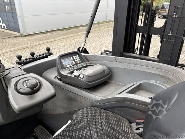 Reach Truck BT VRE150