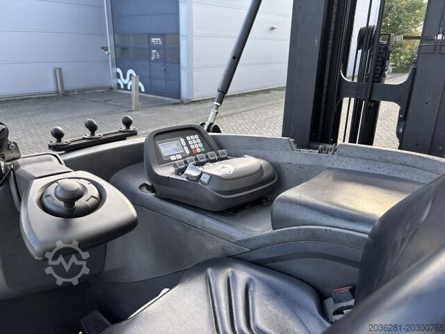 Reach Truck BT VRE150